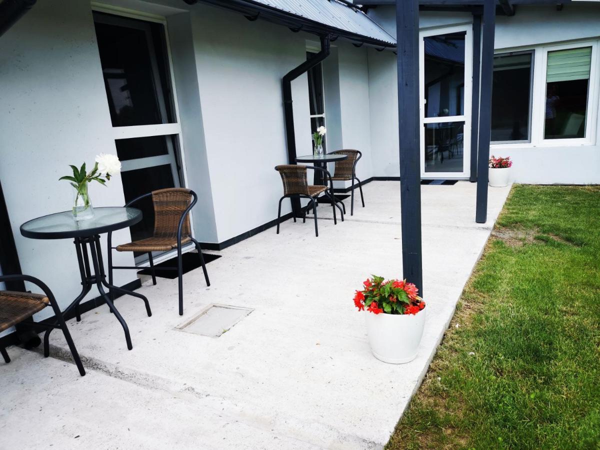 Agrochalupki Apartamento Korczowa Exterior foto