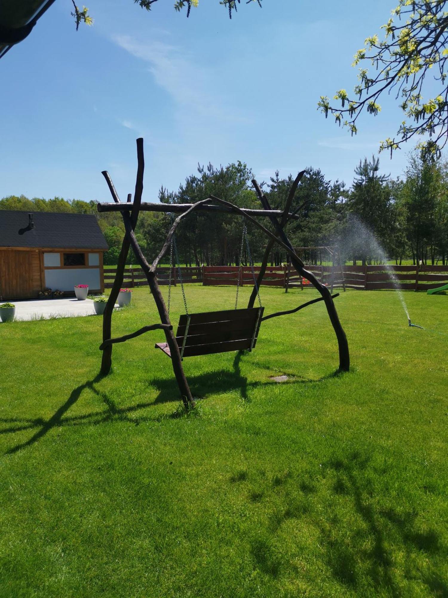 Agrochalupki Apartamento Korczowa Exterior foto